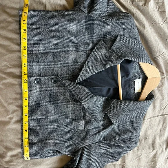Alohas Itinerary Cropped Check Print Structured Blazer - Picture 6 of 7